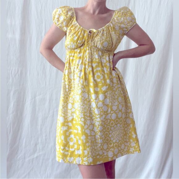 Trina Turk Star Print Yellow w/ Metallic Milkmaid Babydoll Sundress Fairy- Small - Picture 1 of 10